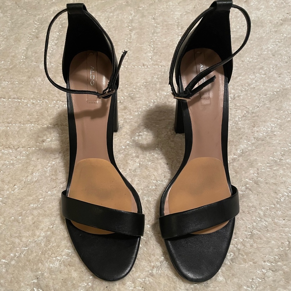 Aldo chunky strap heels - Picture 2 of 5